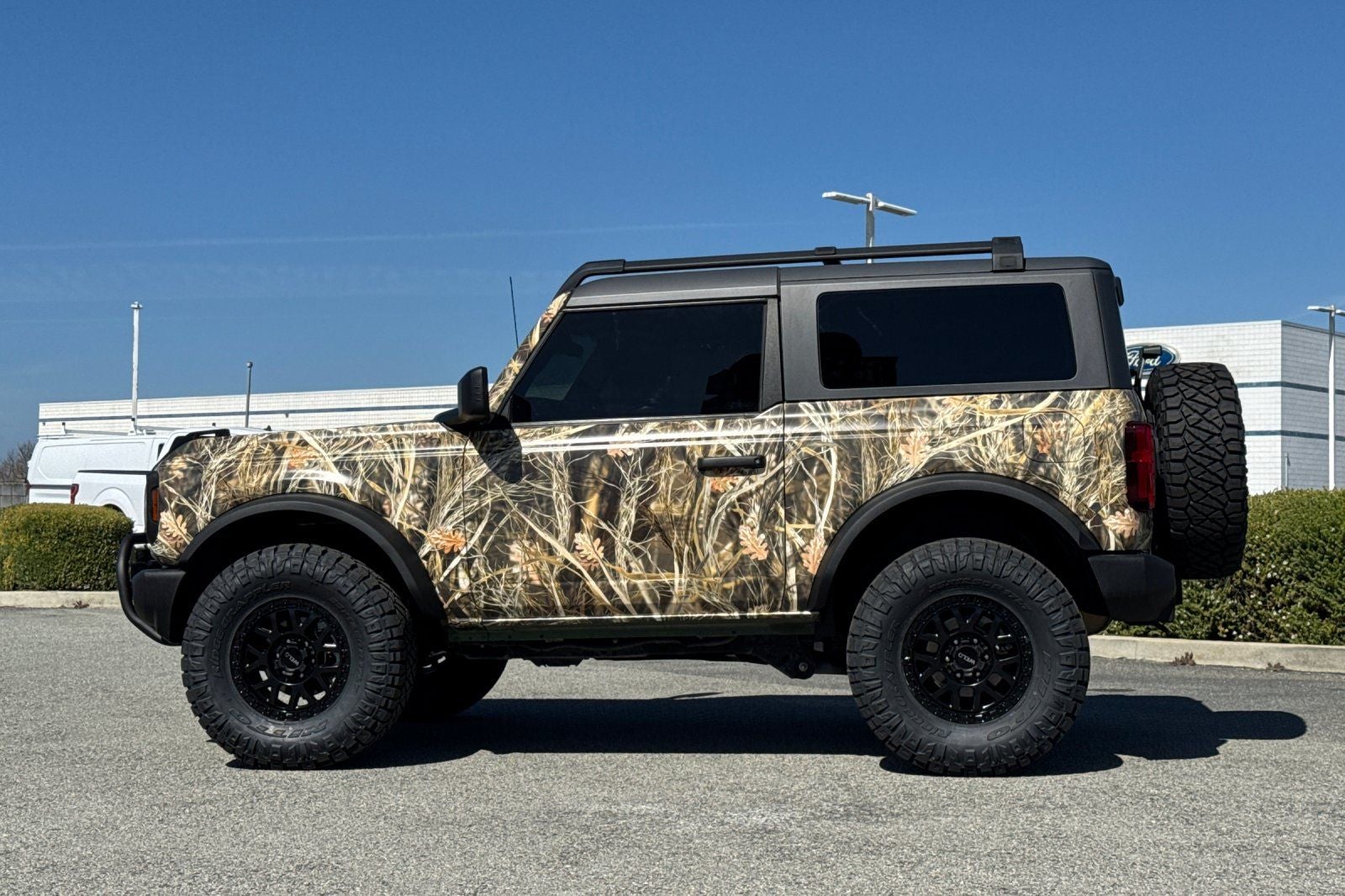 2023 Ford Bronco Base