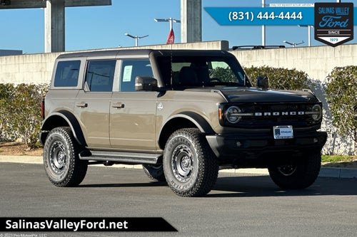 2025 Ford Bronco Outer Banks