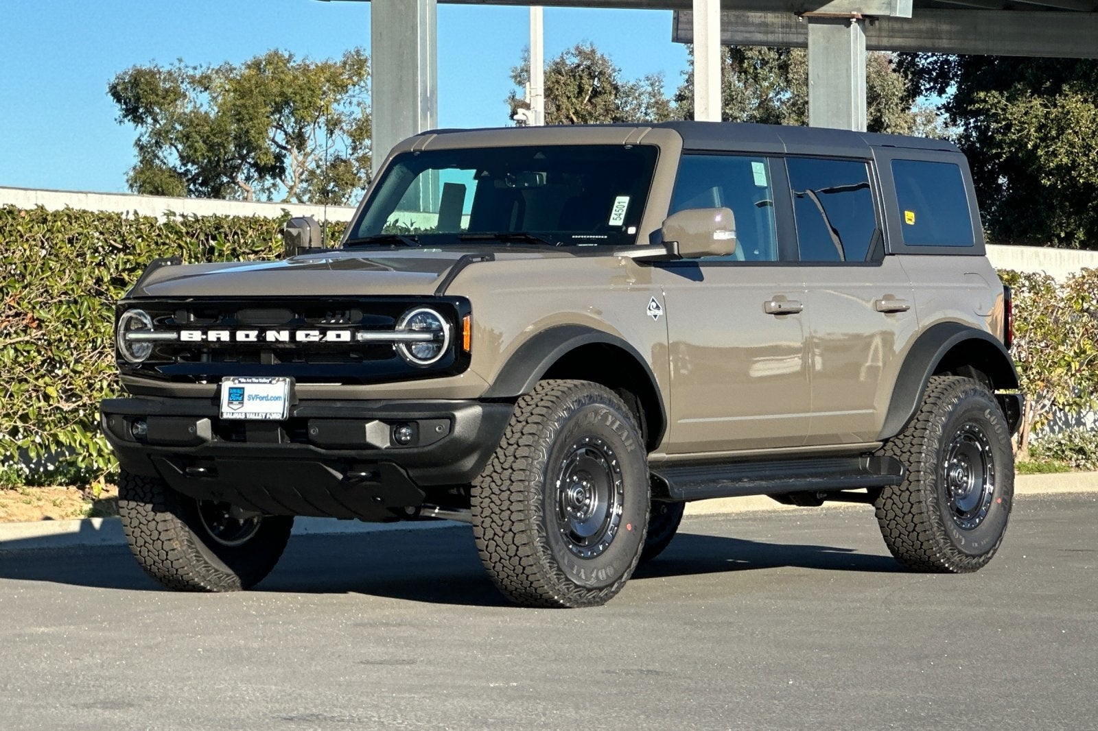 2025 Ford Bronco Outer Banks