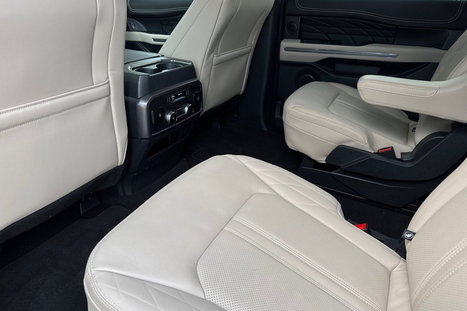 2023 Ford Expedition Max Platinum