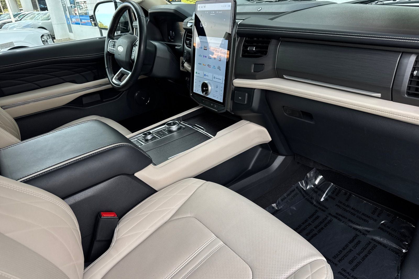 2023 Ford Expedition Max Platinum