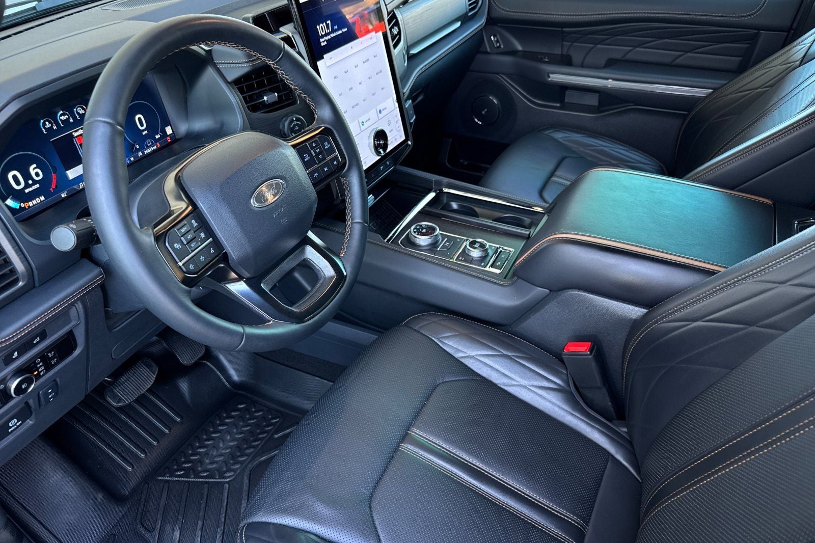 2024 Ford Expedition Platinum