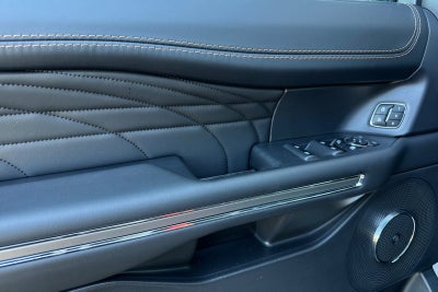 2024 Ford Expedition Platinum
