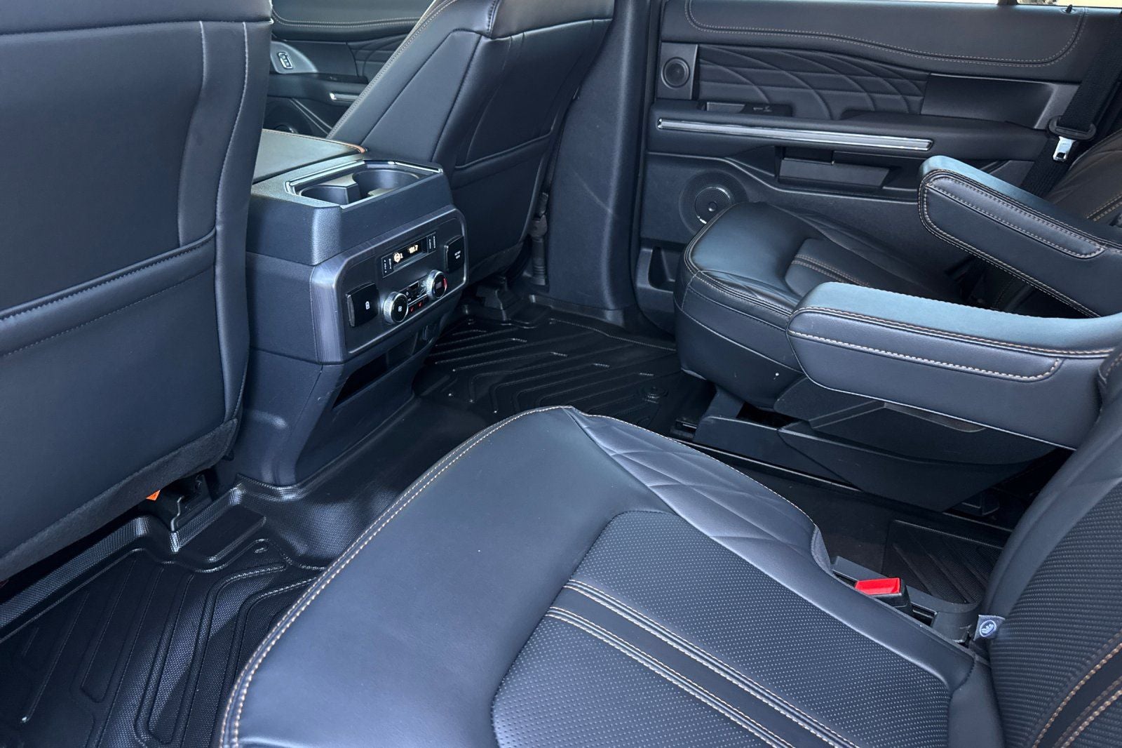 2024 Ford Expedition Platinum