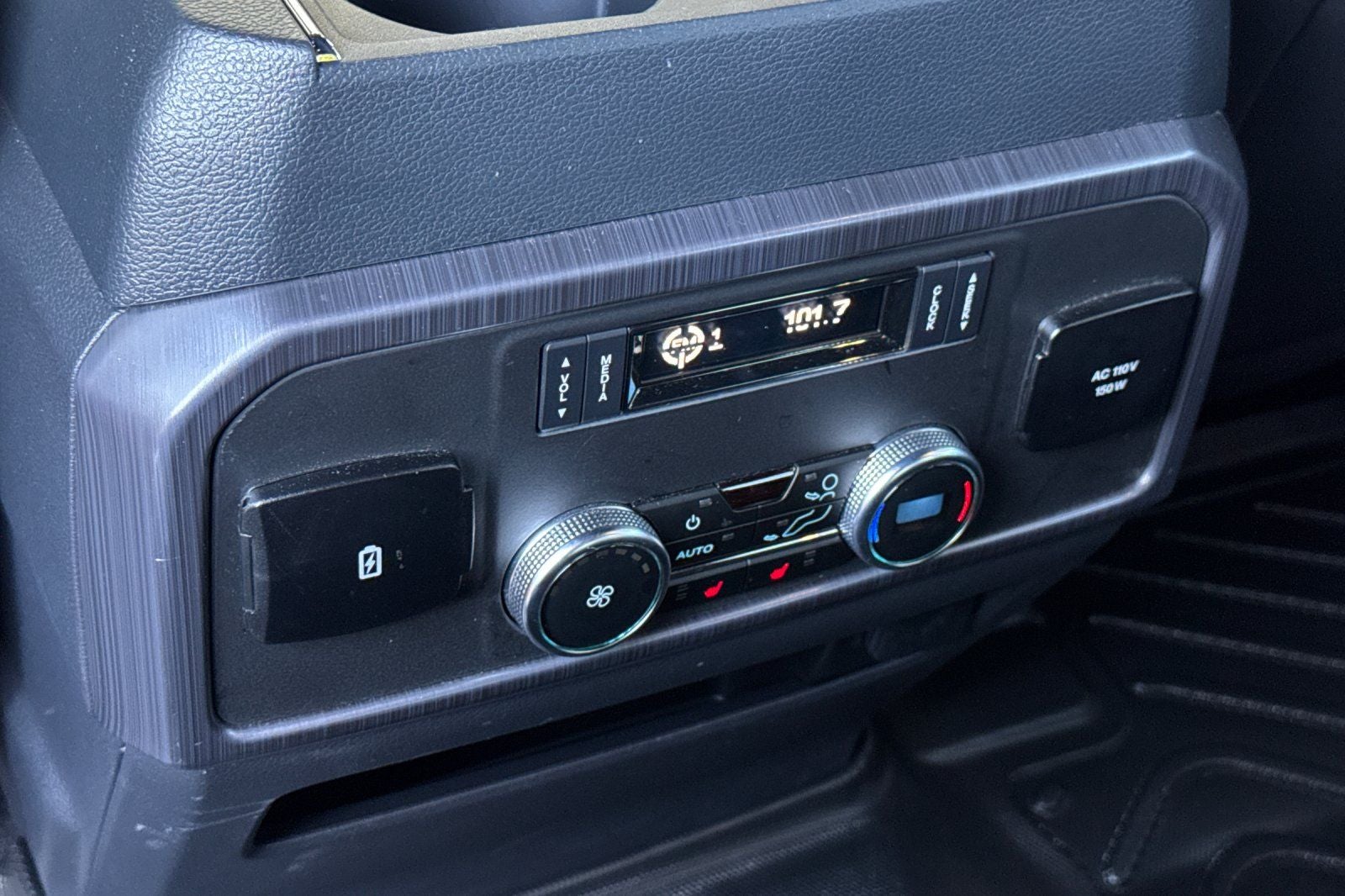 2024 Ford Expedition Platinum