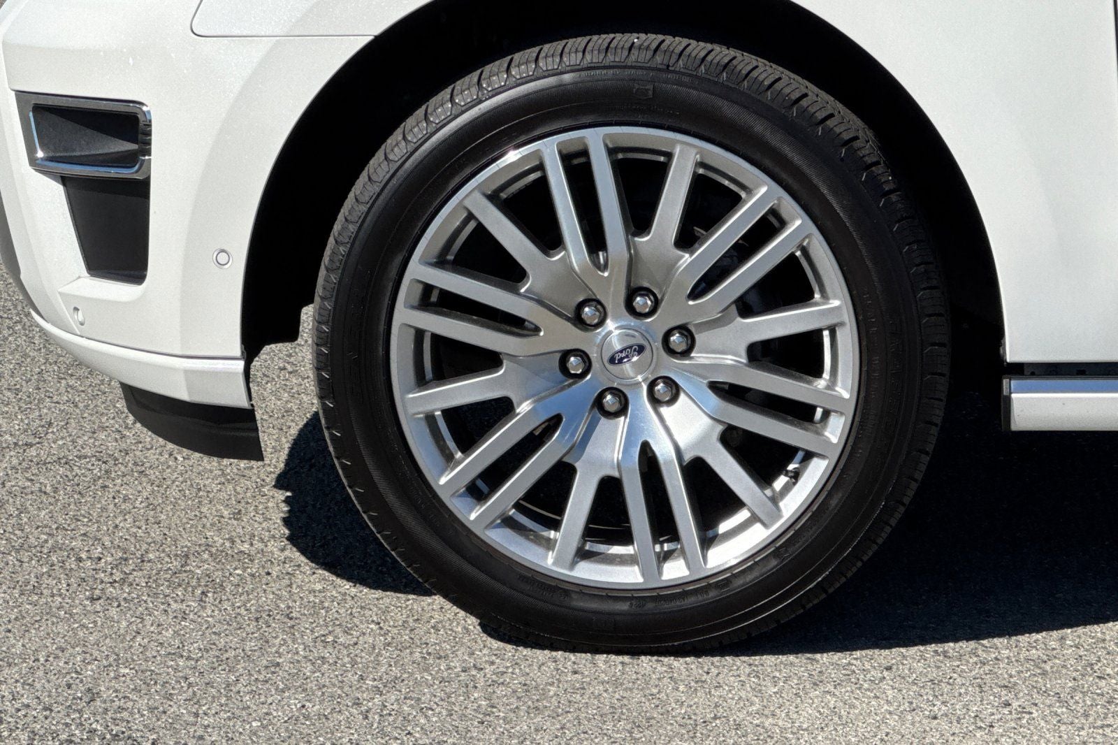 2024 Ford Expedition Platinum