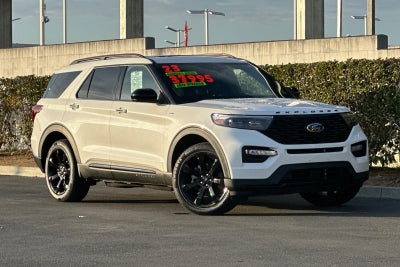 2023 Ford Explorer ST-Line