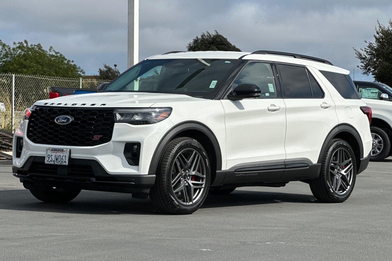 2025 Ford Explorer ST