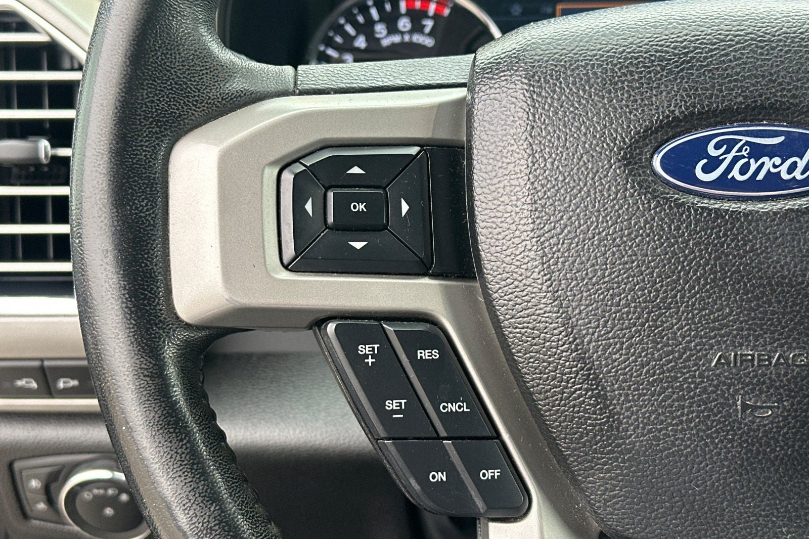 2017 Ford F-250SD Lariat