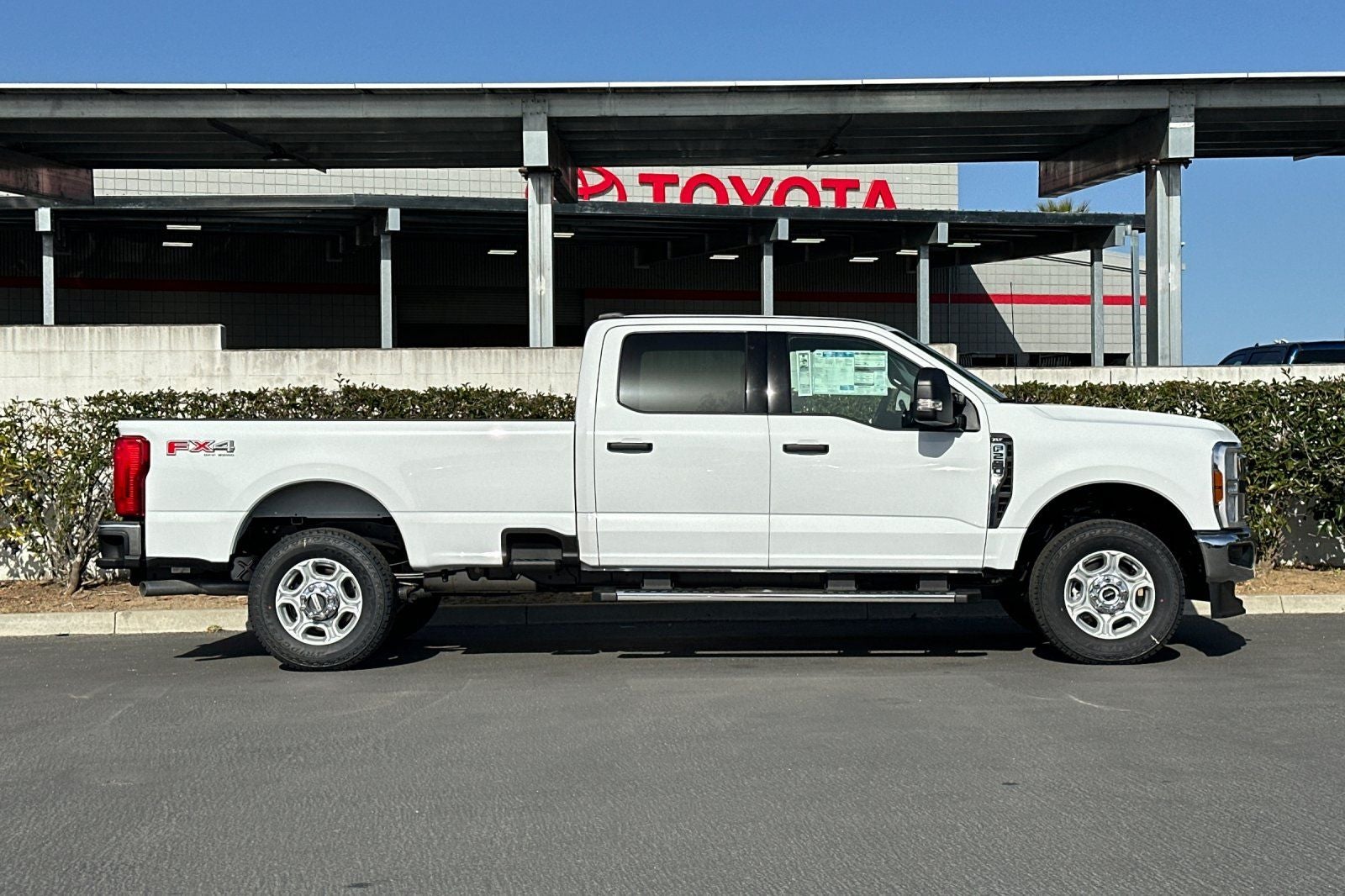 2026 Ford F-250SD XLT