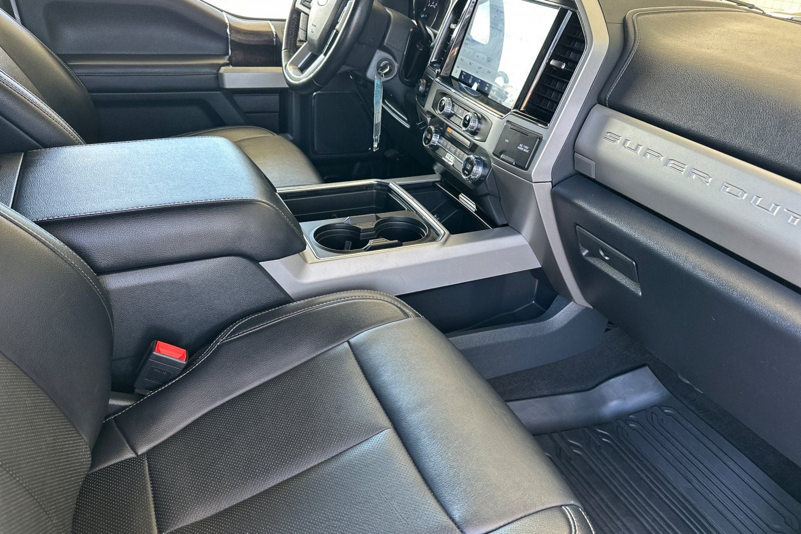 2022 Ford F-250SD Lariat