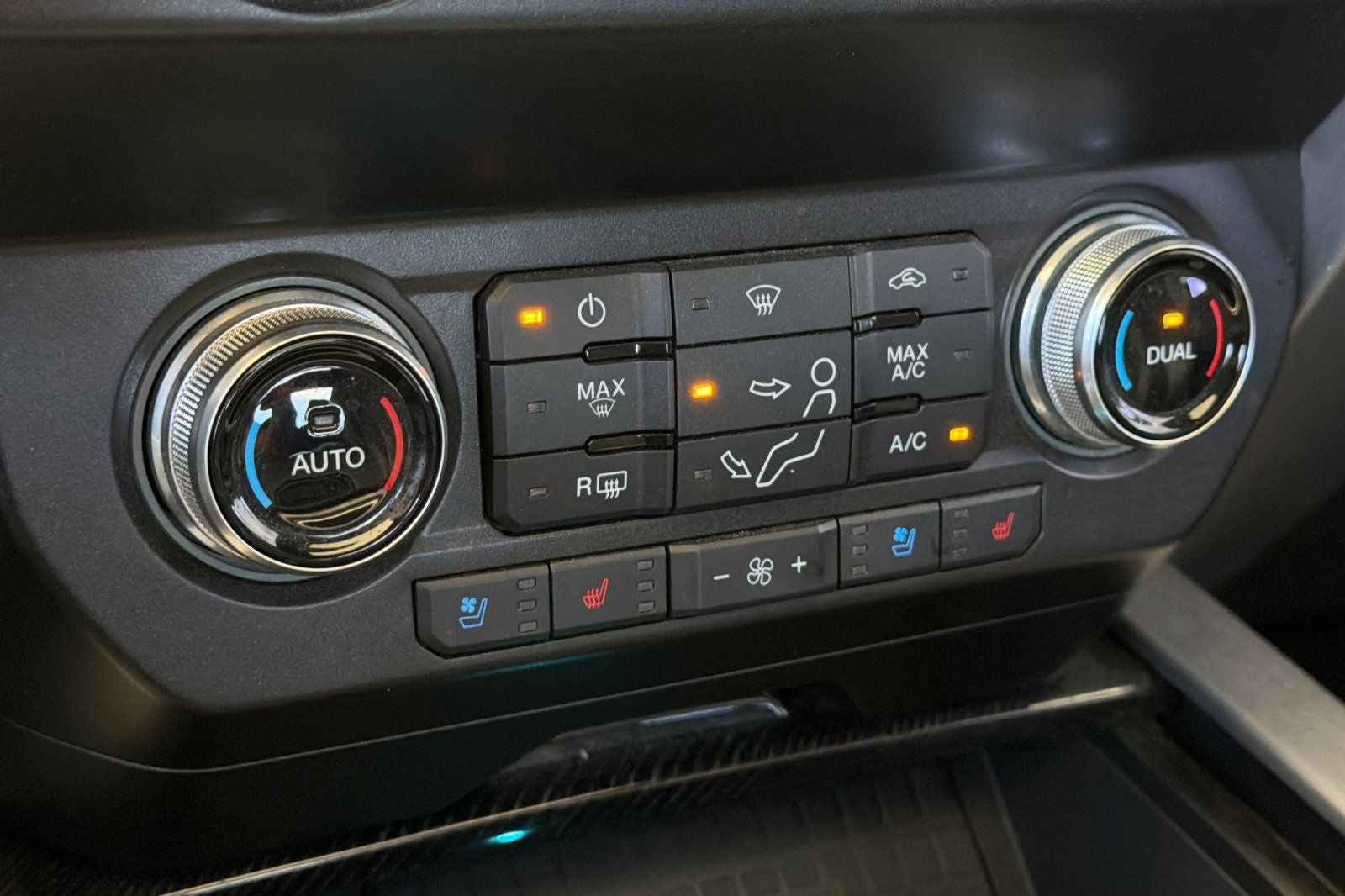 2020 Ford F-250SD Platinum