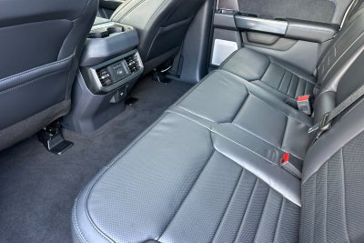 2027 Ford F-250SD Platinum