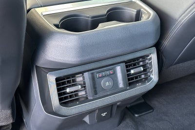 2027 Ford F-250SD Platinum