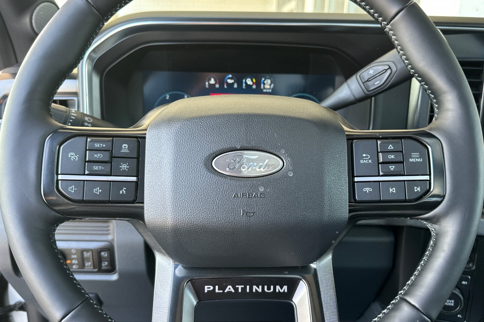 2027 Ford F-250SD Platinum