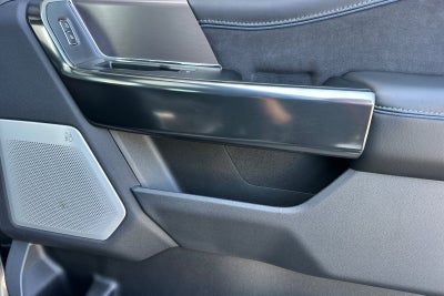 2027 Ford F-250SD Platinum