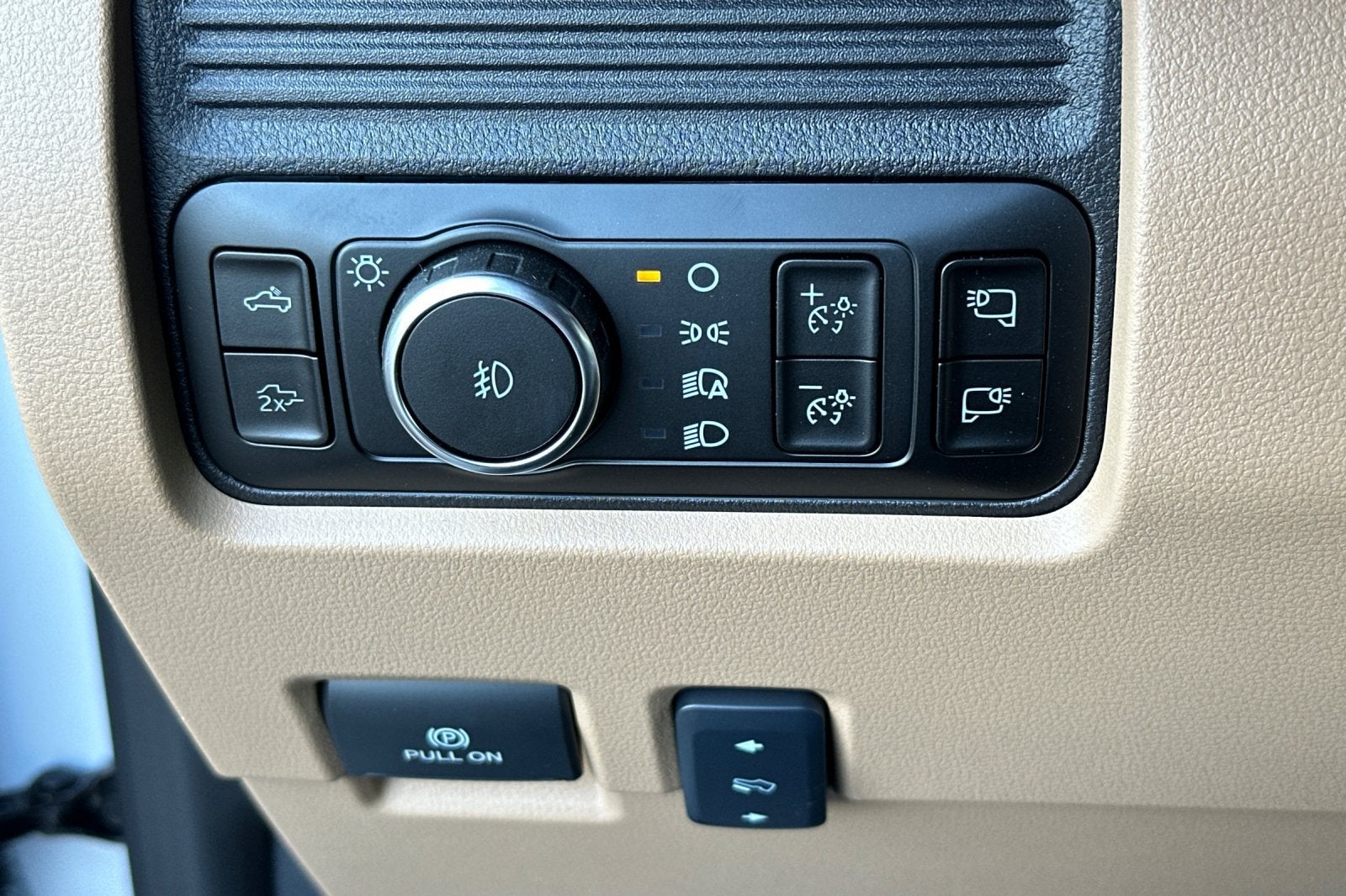 2027 Ford F-250SD Lariat