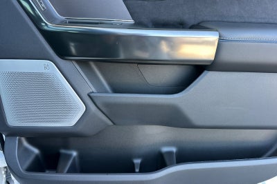 2027 Ford F-250SD Platinum