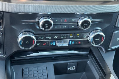 2027 Ford F-250SD Platinum