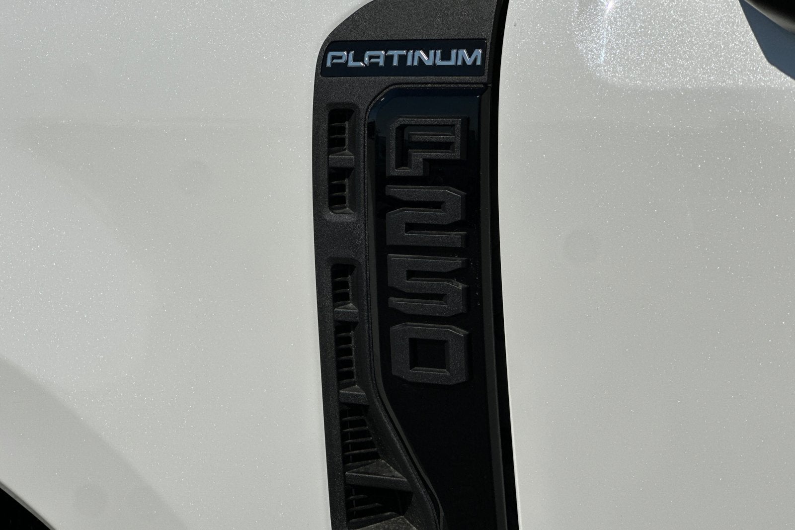 2027 Ford F-250SD Platinum