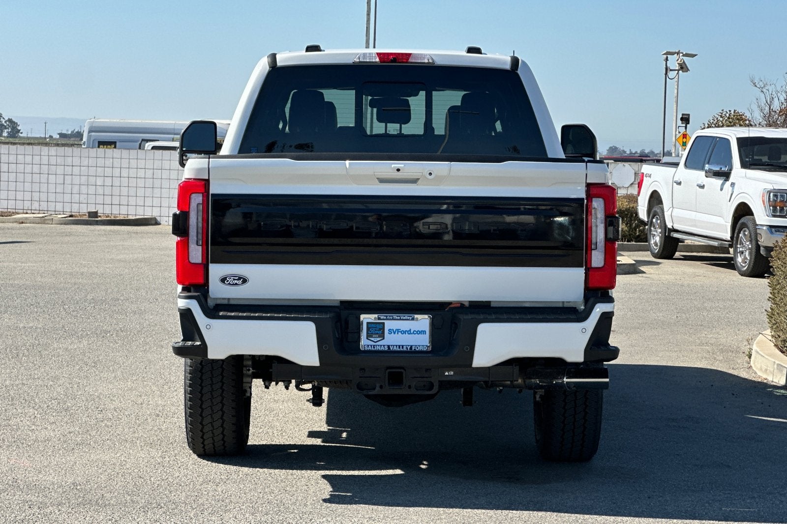 2027 Ford F-250SD Platinum