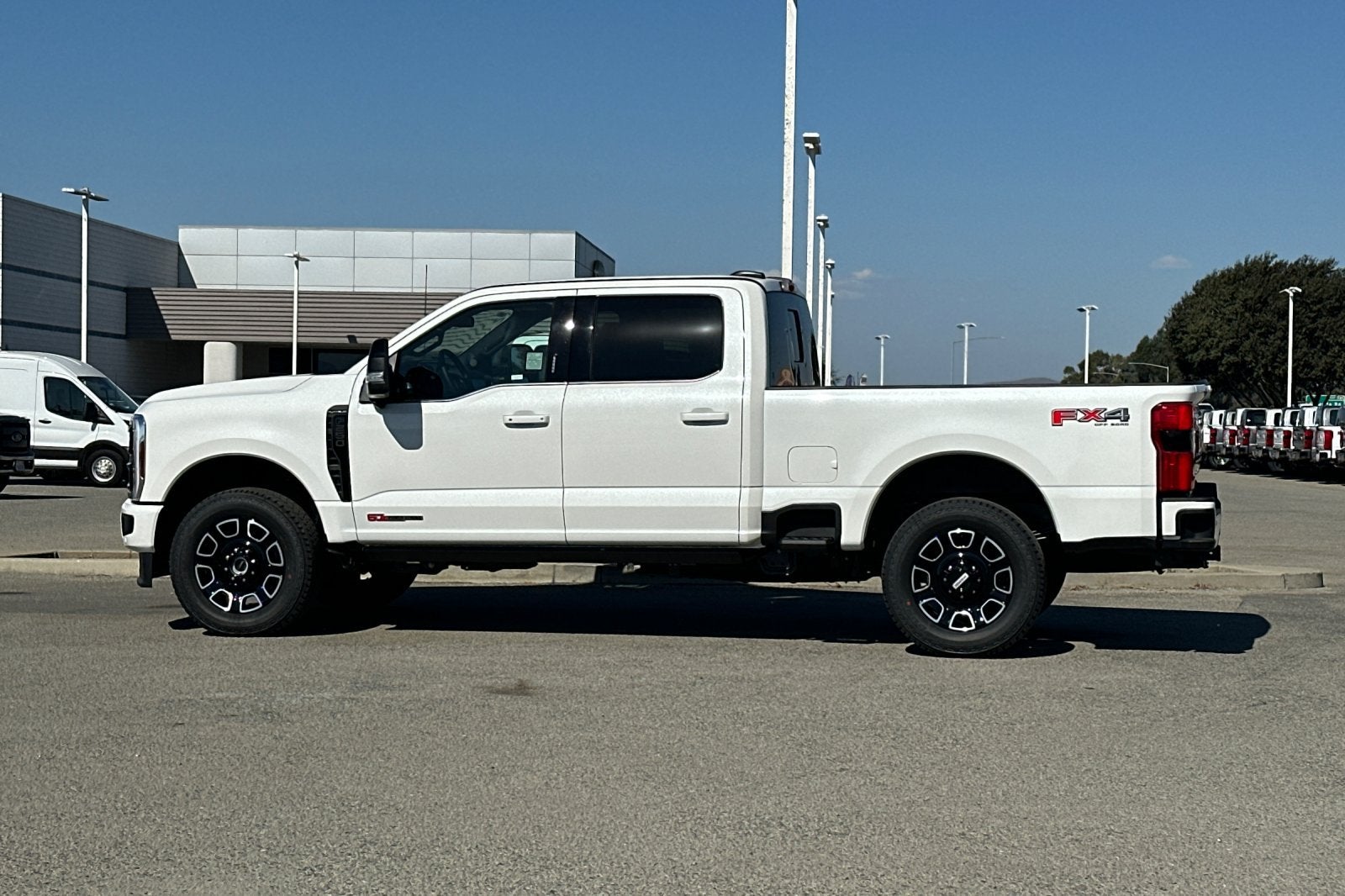 2027 Ford F-250SD Platinum