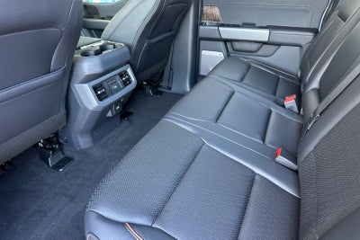 2027 Ford F-250SD Lariat