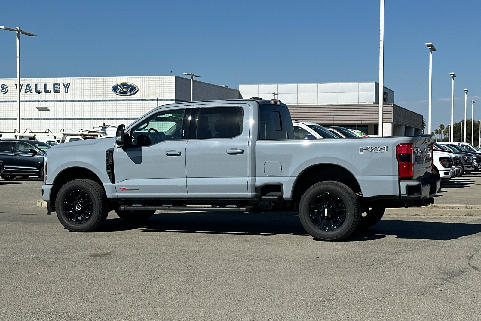 2027 Ford F-250SD Lariat