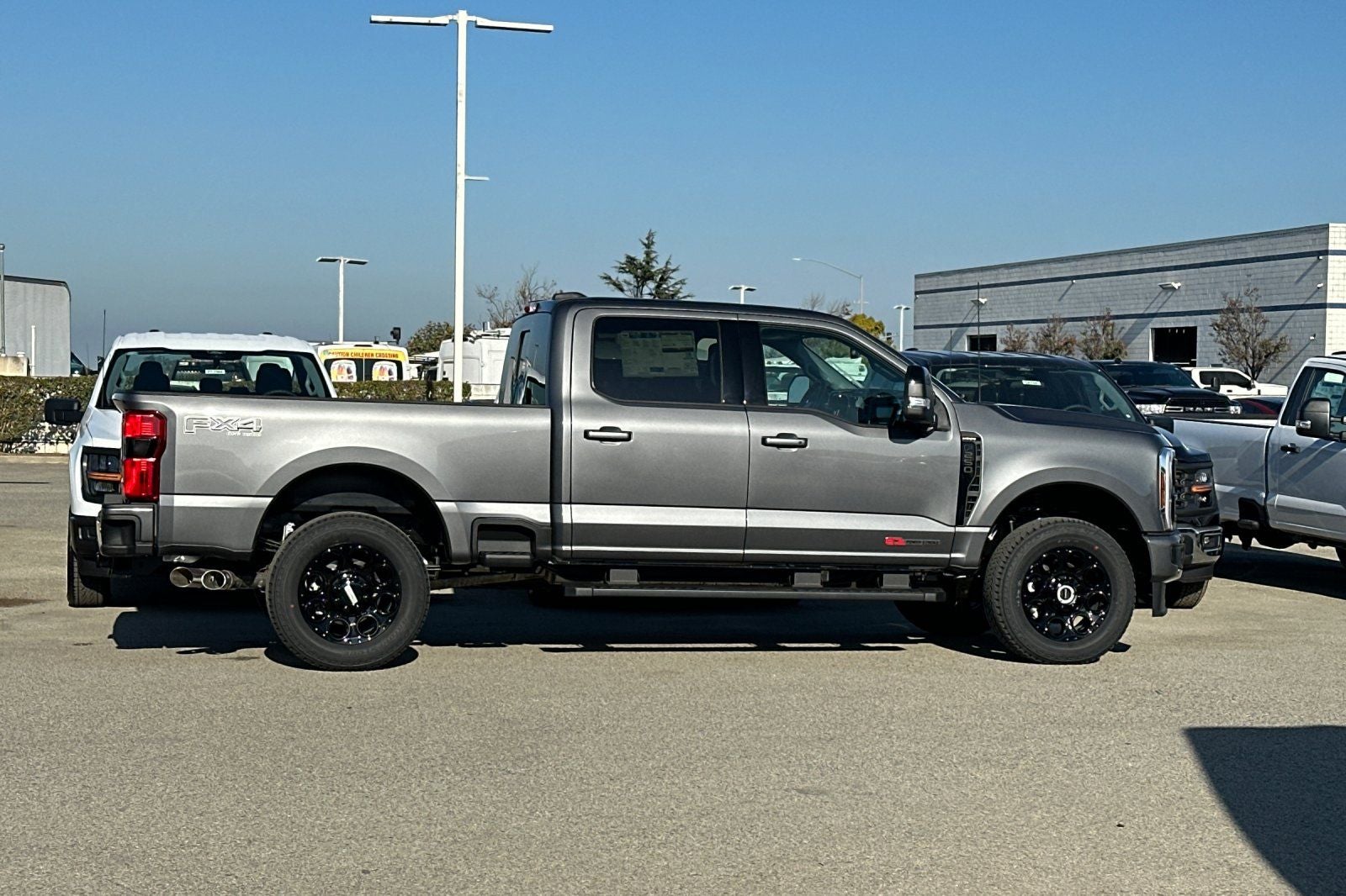 2027 Ford F-250SD Lariat
