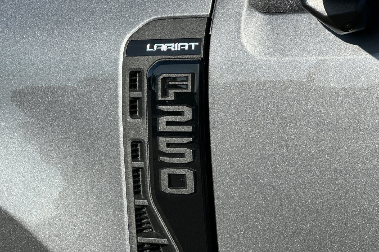 2027 Ford F-250SD Lariat