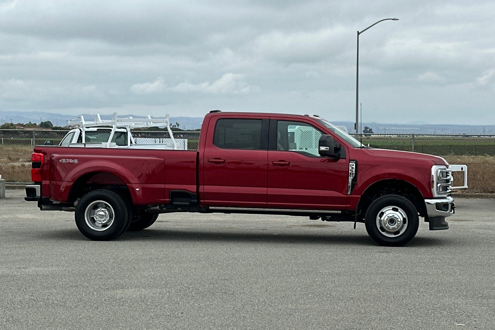 2026 Ford F-350SD Lariat DRW