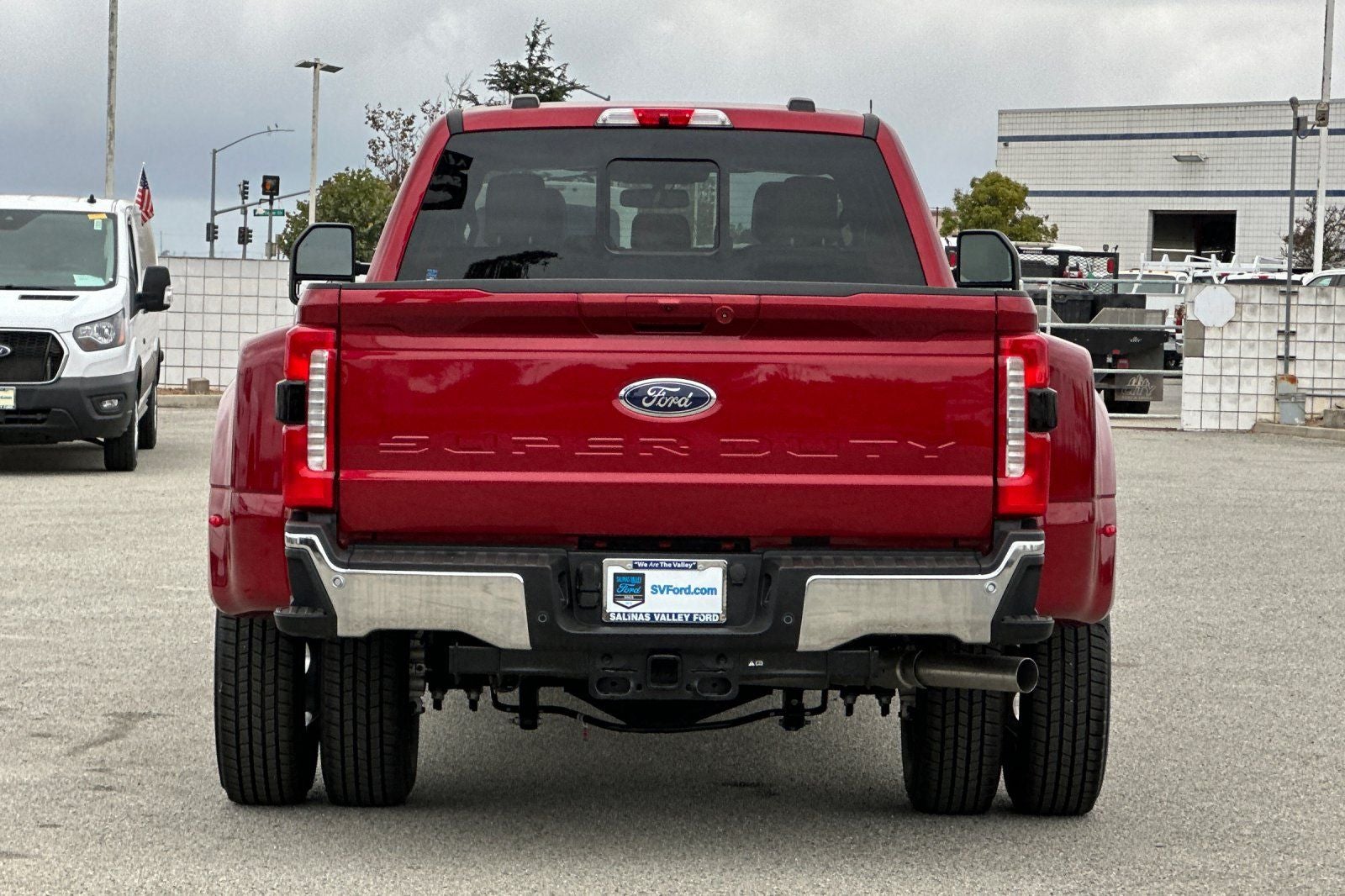 2026 Ford F-350SD Lariat DRW