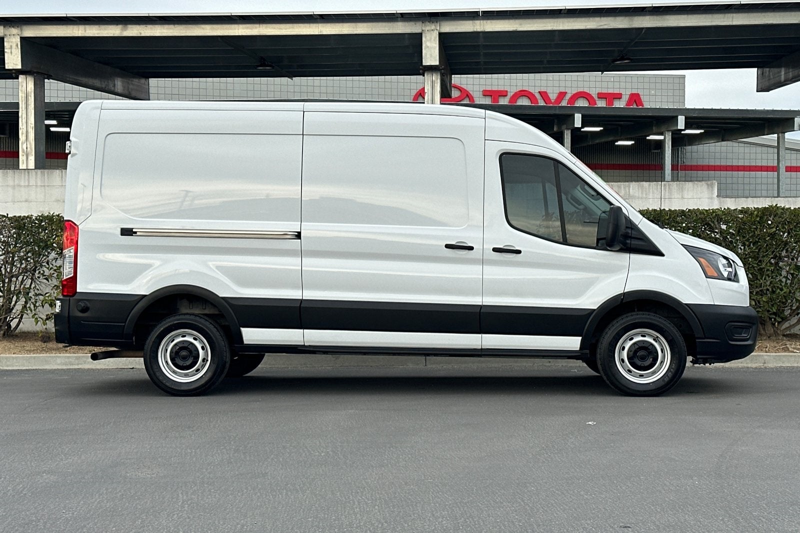 2023 Ford Transit-250 Base
