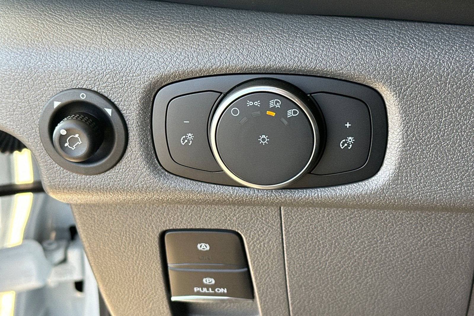 2027 Ford Transit-250 Base