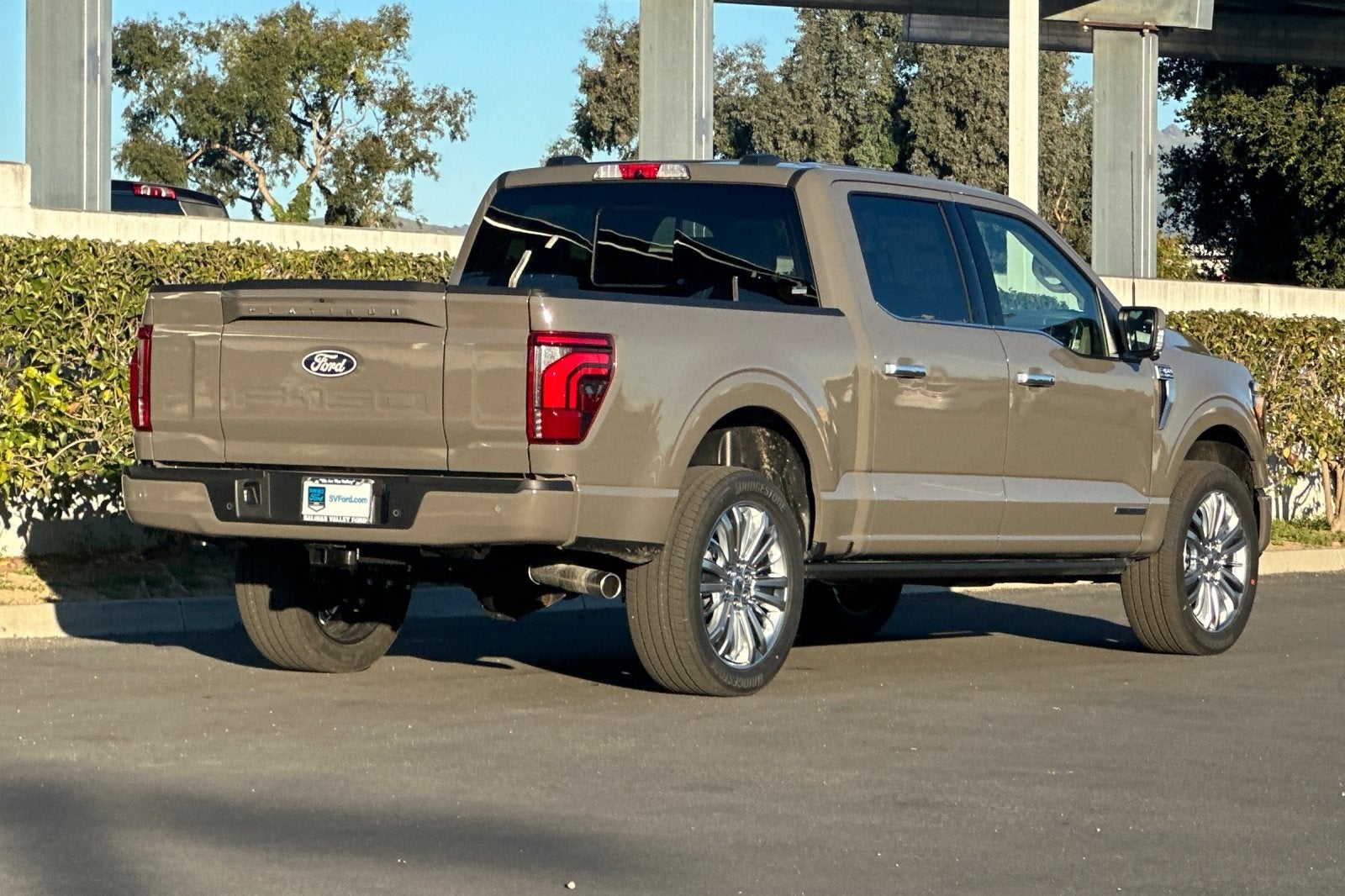 2025 Ford F-150 Platinum