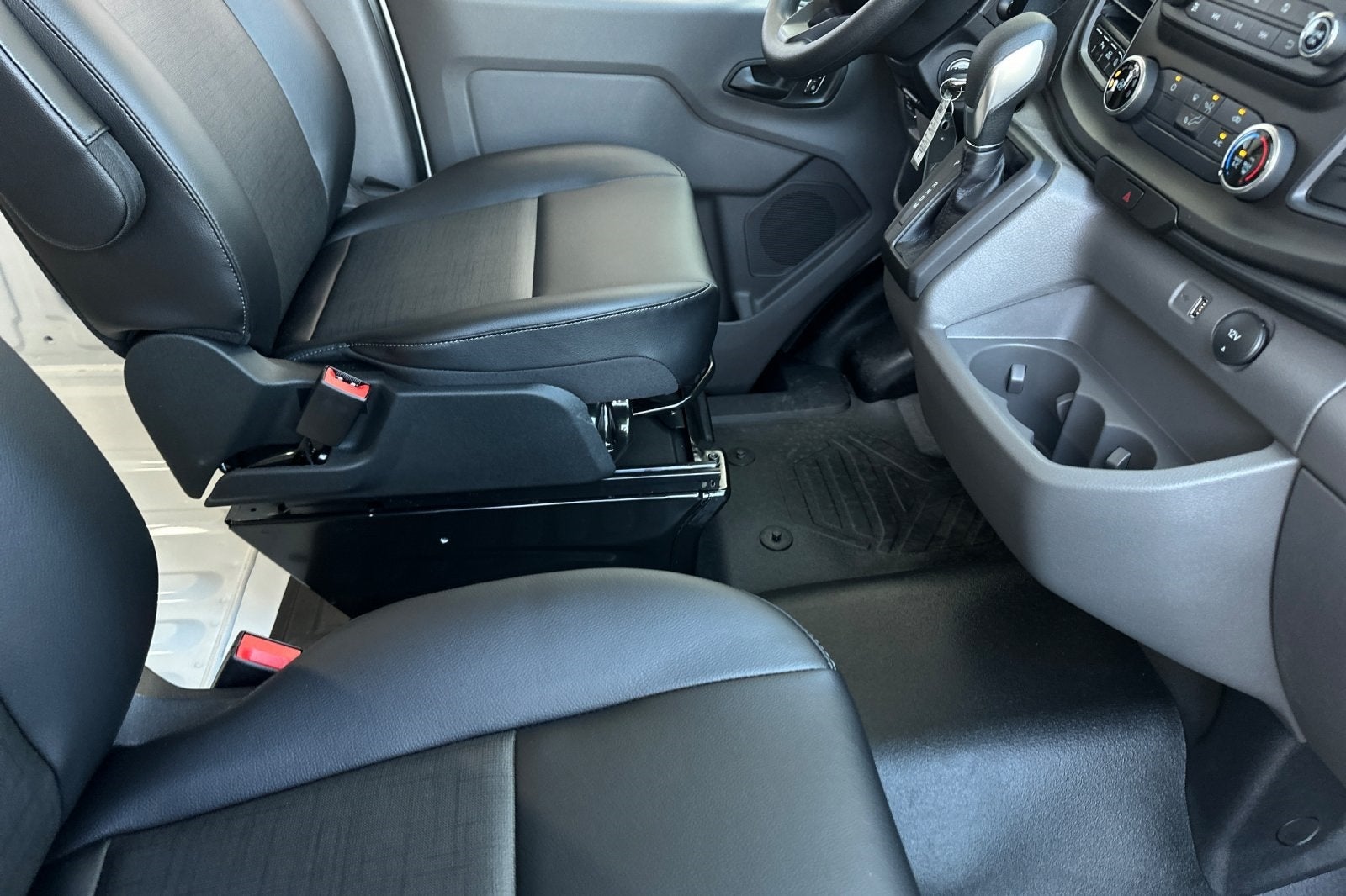 2025 Ford Transit-150 Base