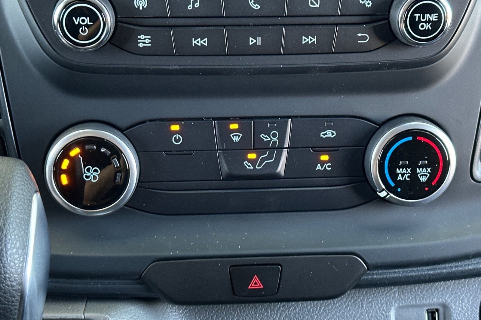 2025 Ford Transit-150 Base