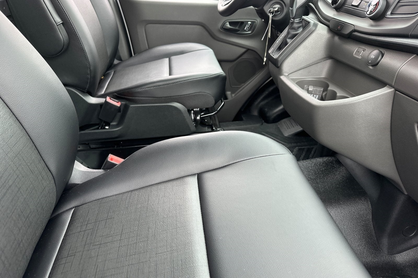 2025 Ford Transit-150 Base