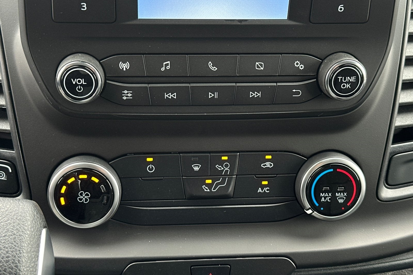 2025 Ford Transit-150 Base