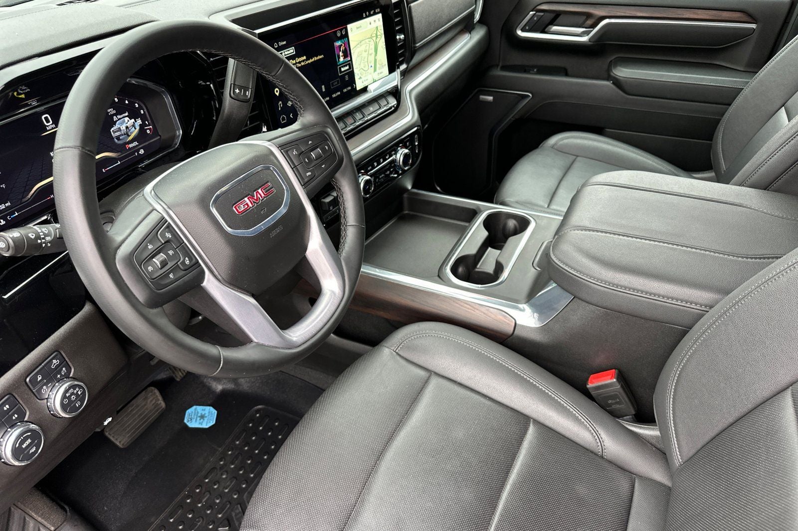 2025 GMC Sierra 2500HD SLT