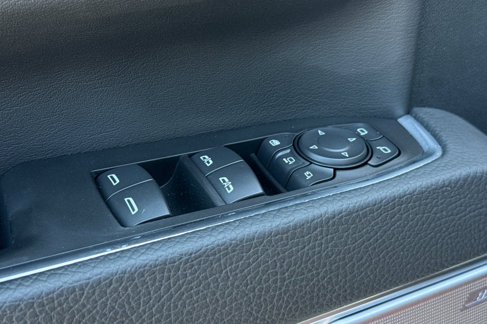 2025 GMC Sierra 3500HD Denali