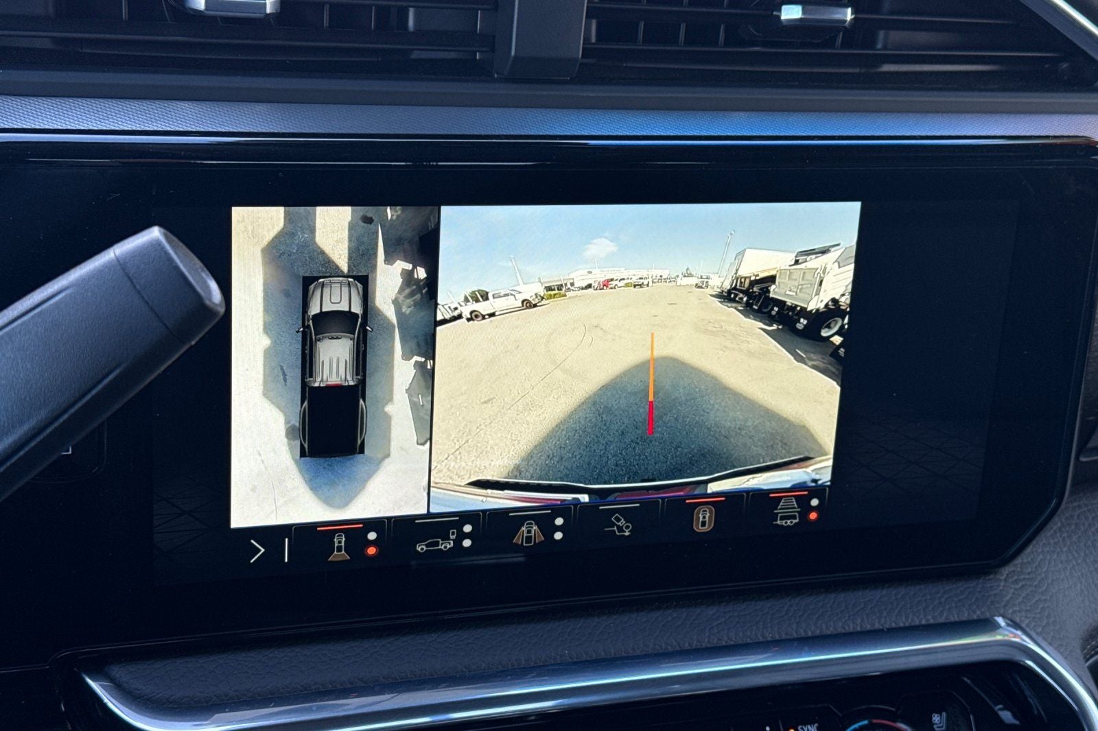 2025 GMC Sierra 3500HD Denali