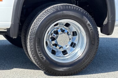 2025 GMC Sierra 3500HD Denali