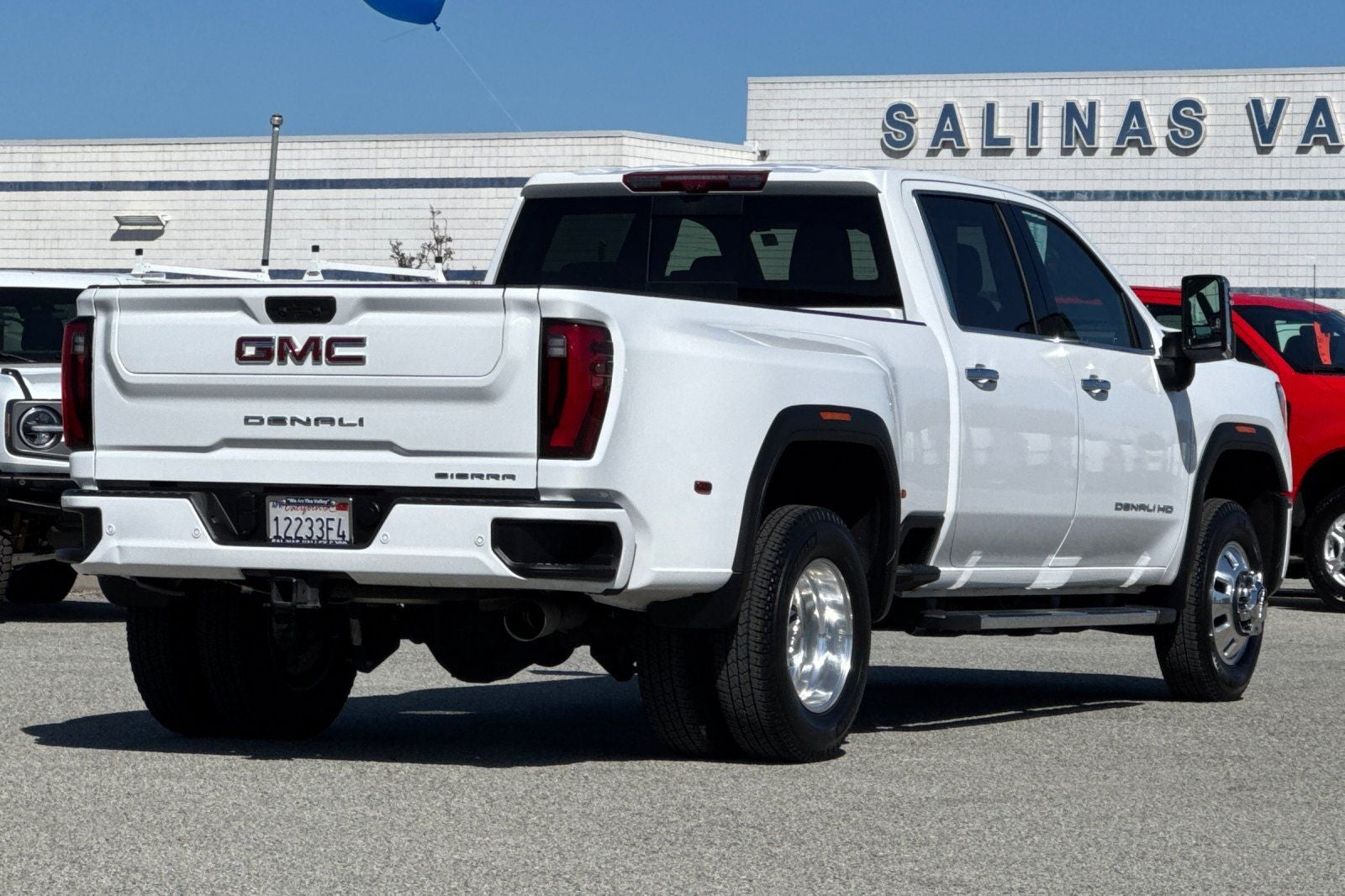 2025 GMC Sierra 3500HD Denali