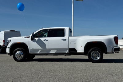 2025 GMC Sierra 3500HD Denali