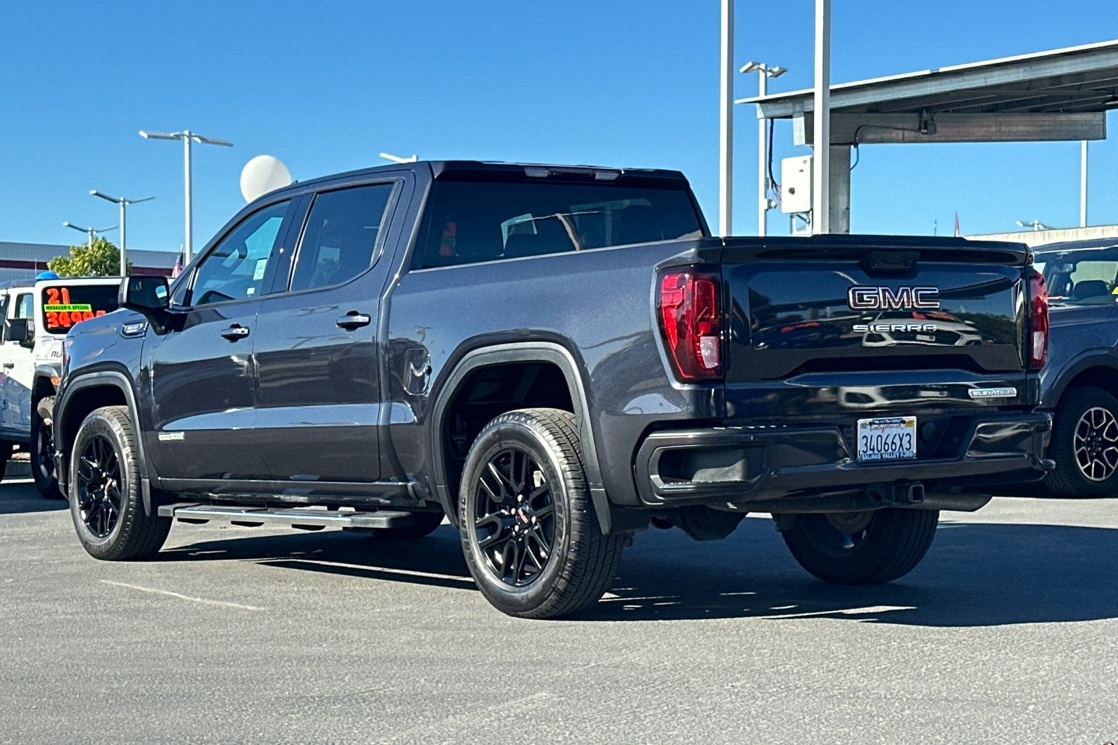 2023 GMC Sierra 1500 Elevation