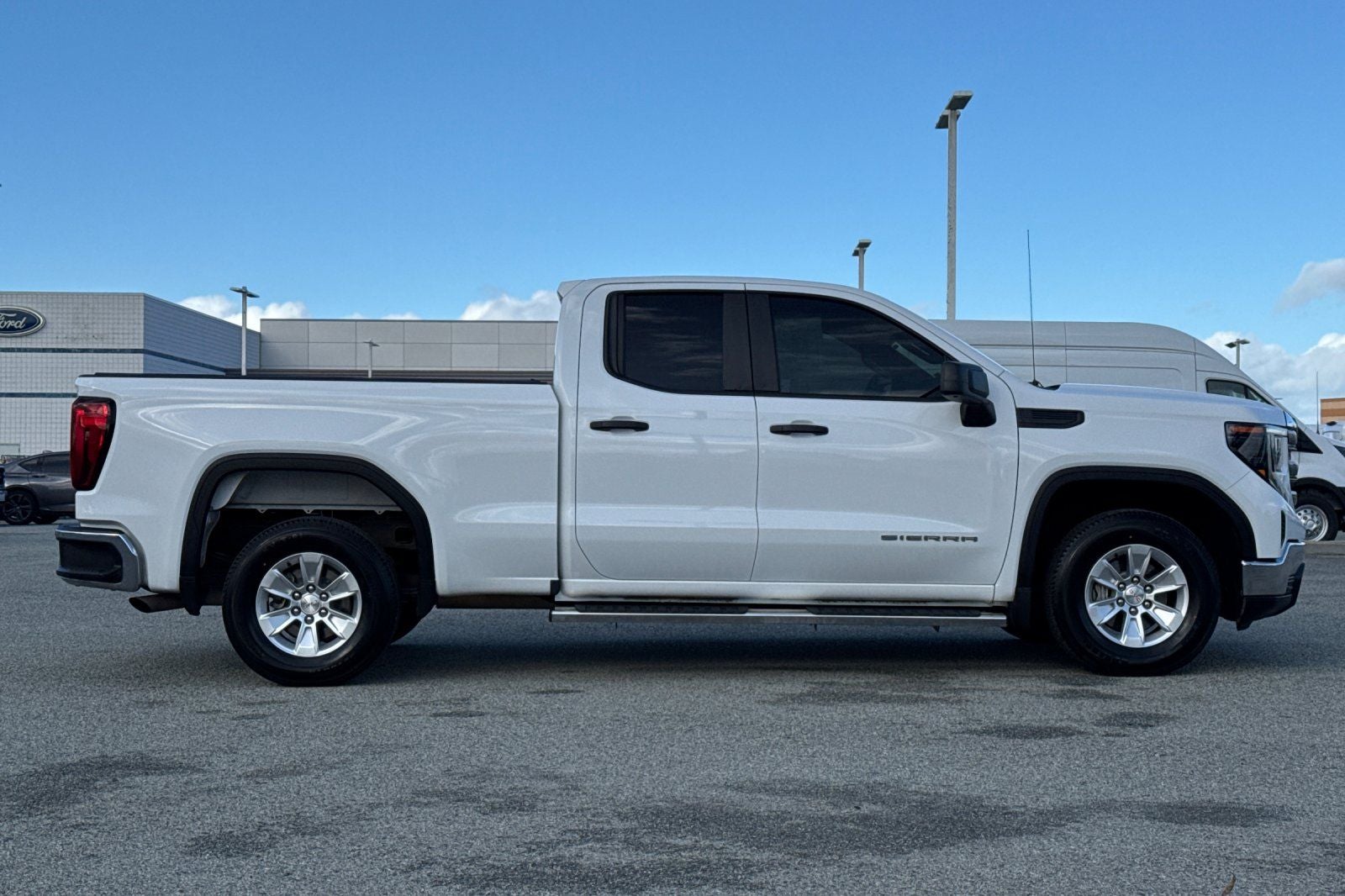 2023 GMC Sierra 1500 Pro