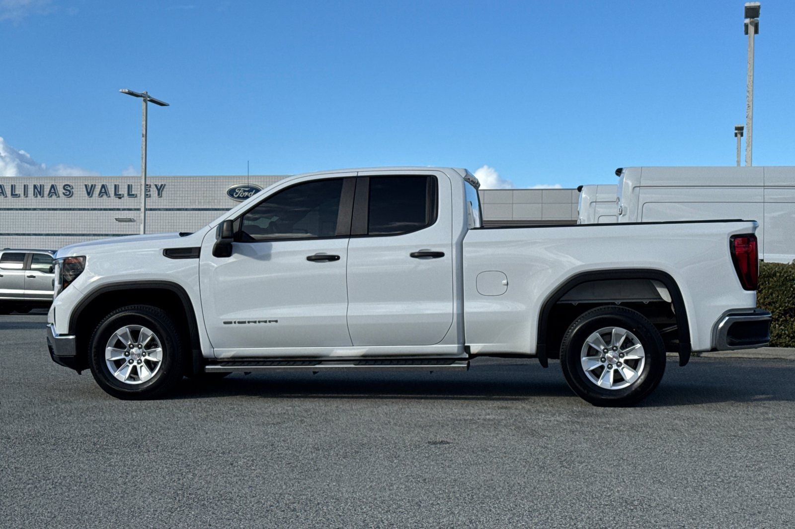 2023 GMC Sierra 1500 Pro