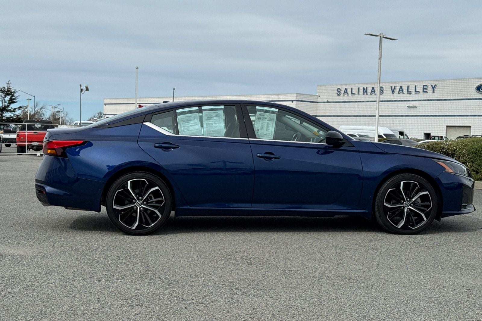 2024 Nissan Altima 2.5 SR