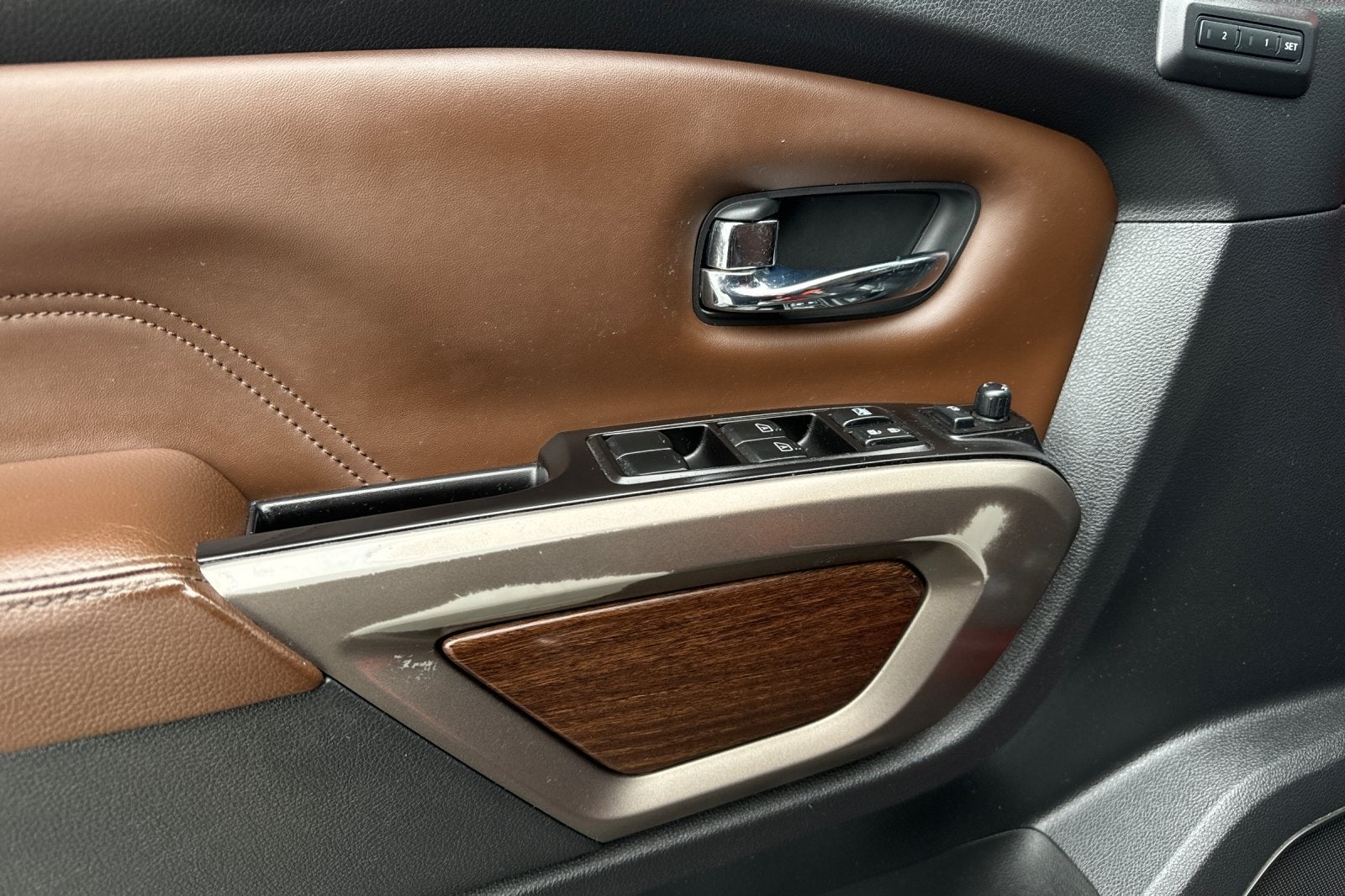 2021 Nissan Titan Platinum Reserve